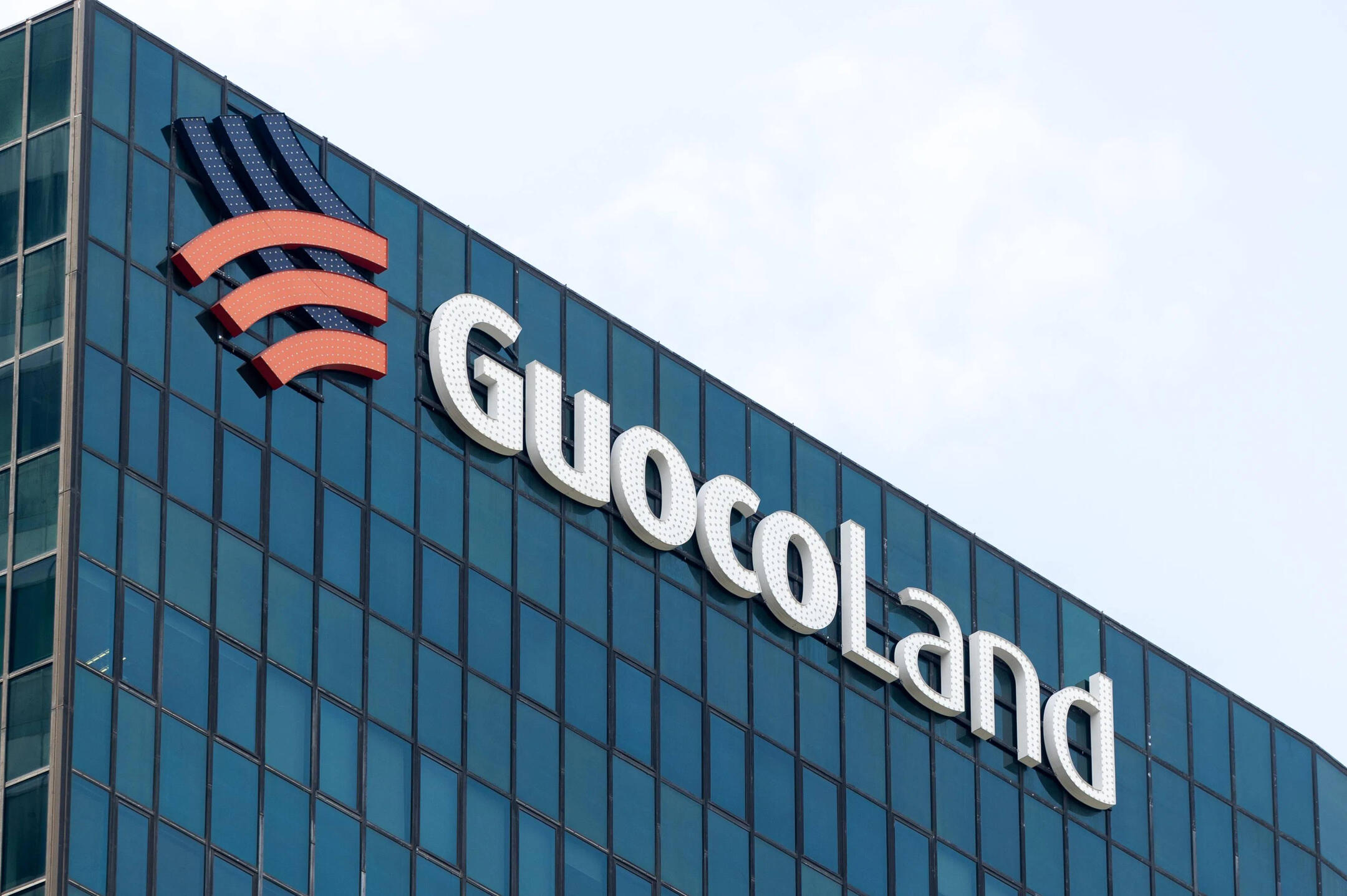 River Modern by GuocoLand